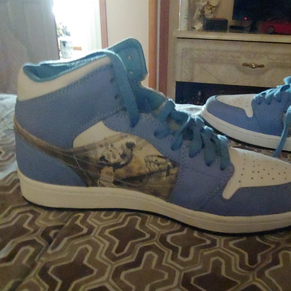 Jordan 1 special edition rare to found - Picture 3 of 6
